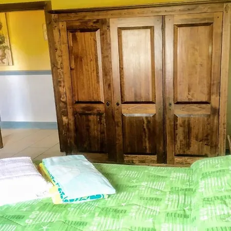 וילה Spoleto By The Pool : Whole - Sleeps 24 קורצ'יאנו