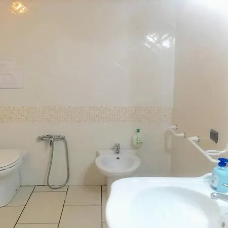 Spoleto By The Pool : Whole - Sleeps 24 וילה