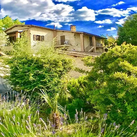 Spoleto By The Pool : Whole - Sleeps 24 וילה *
